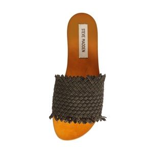 Steven madden Black Nubuck slipper/sandals